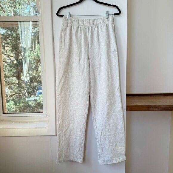 Alo Yoga Accolade Straight Leg Sweatpants Heather Oatmeal Cream Small - Picture 7 of 8